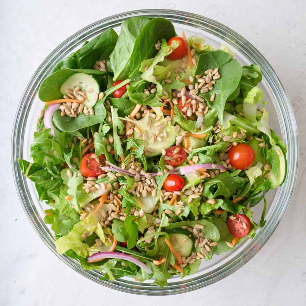 mixed greens salad 04